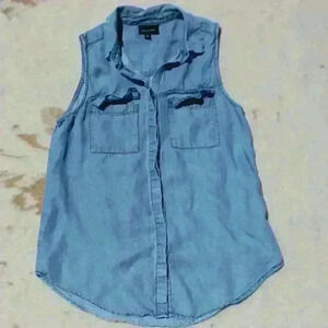 WHO WHAT WEAR Long Chambray Denim Lyocell Tank Top Sleeveless Button Up XS